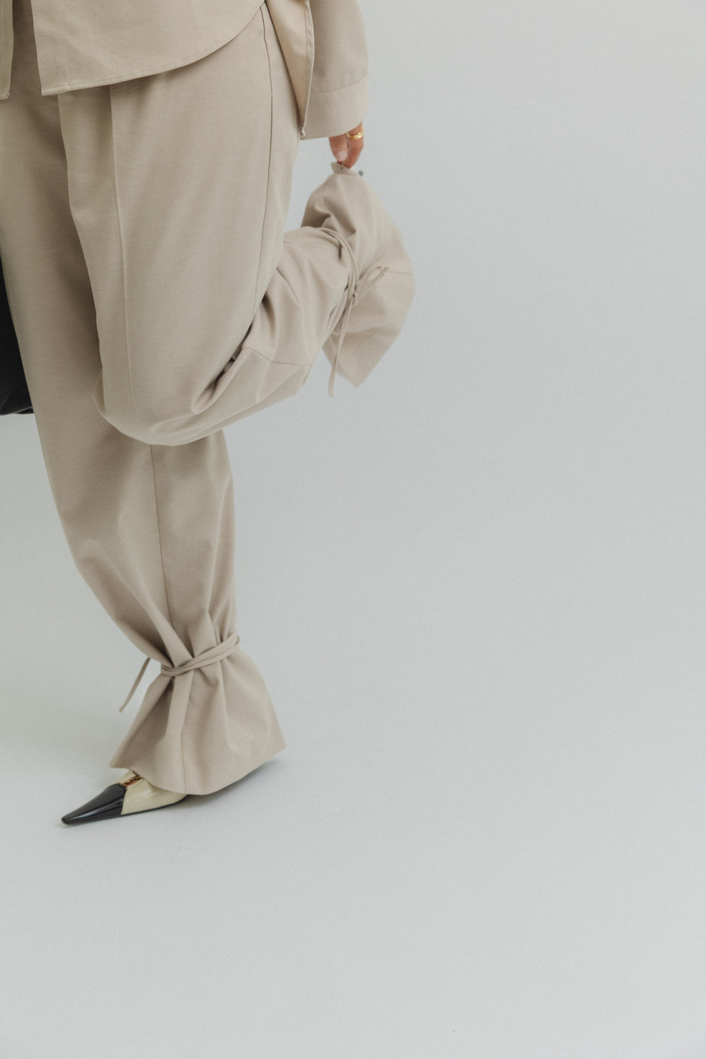 Sara lace pants