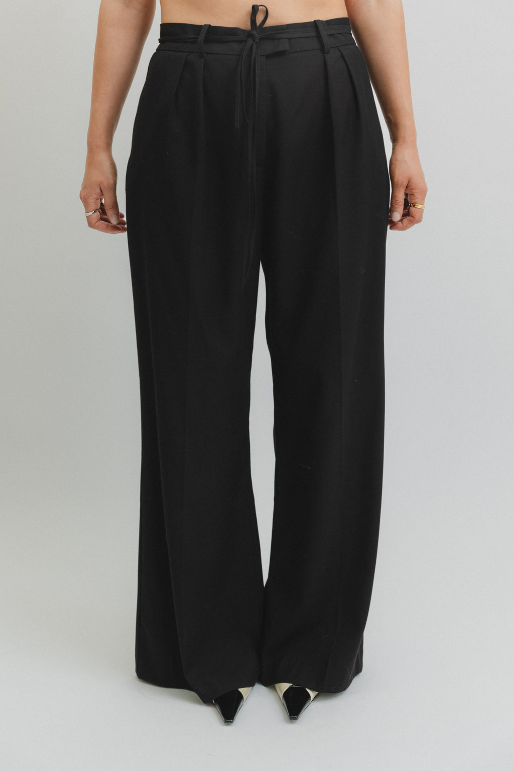 Sara lace pants black