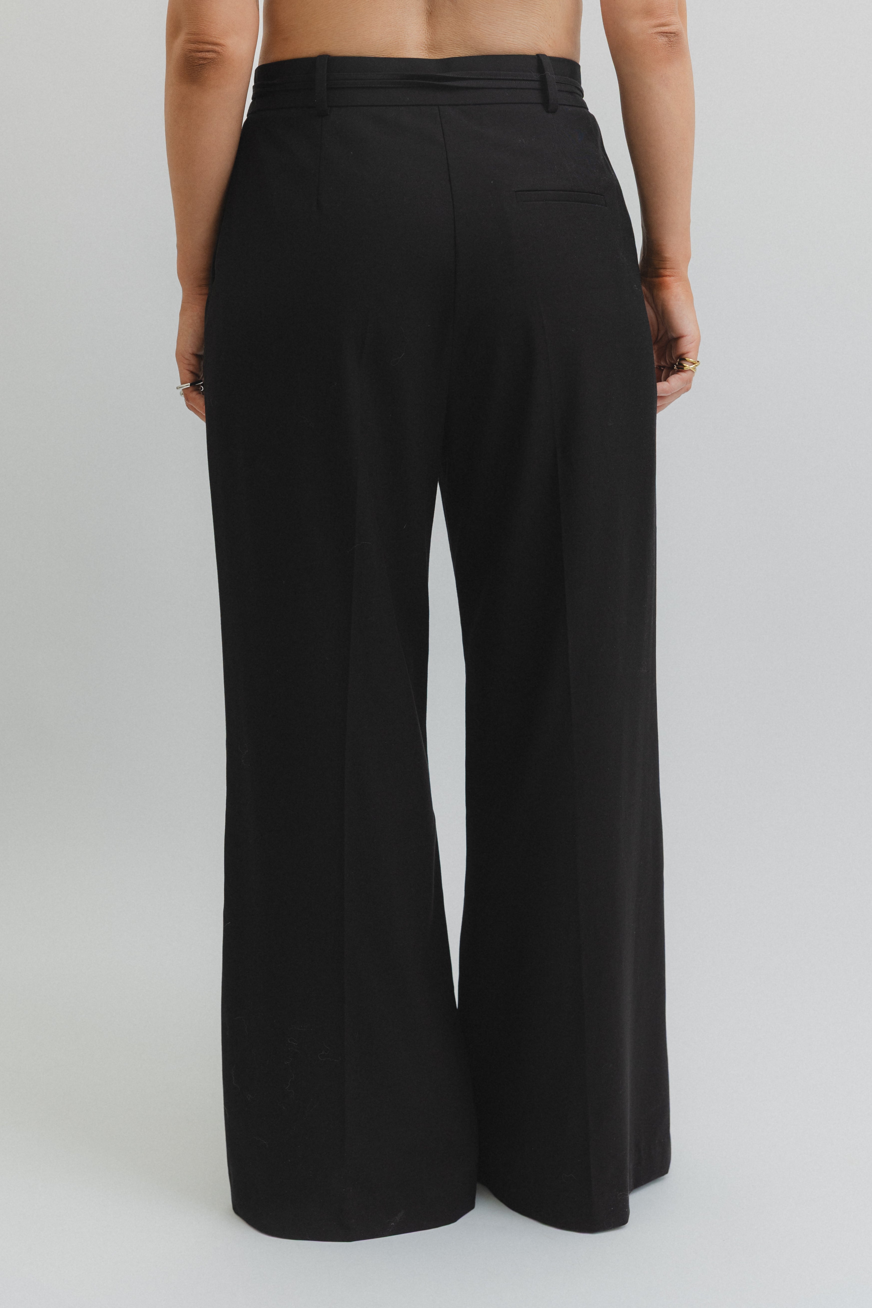 Sara lace pants black