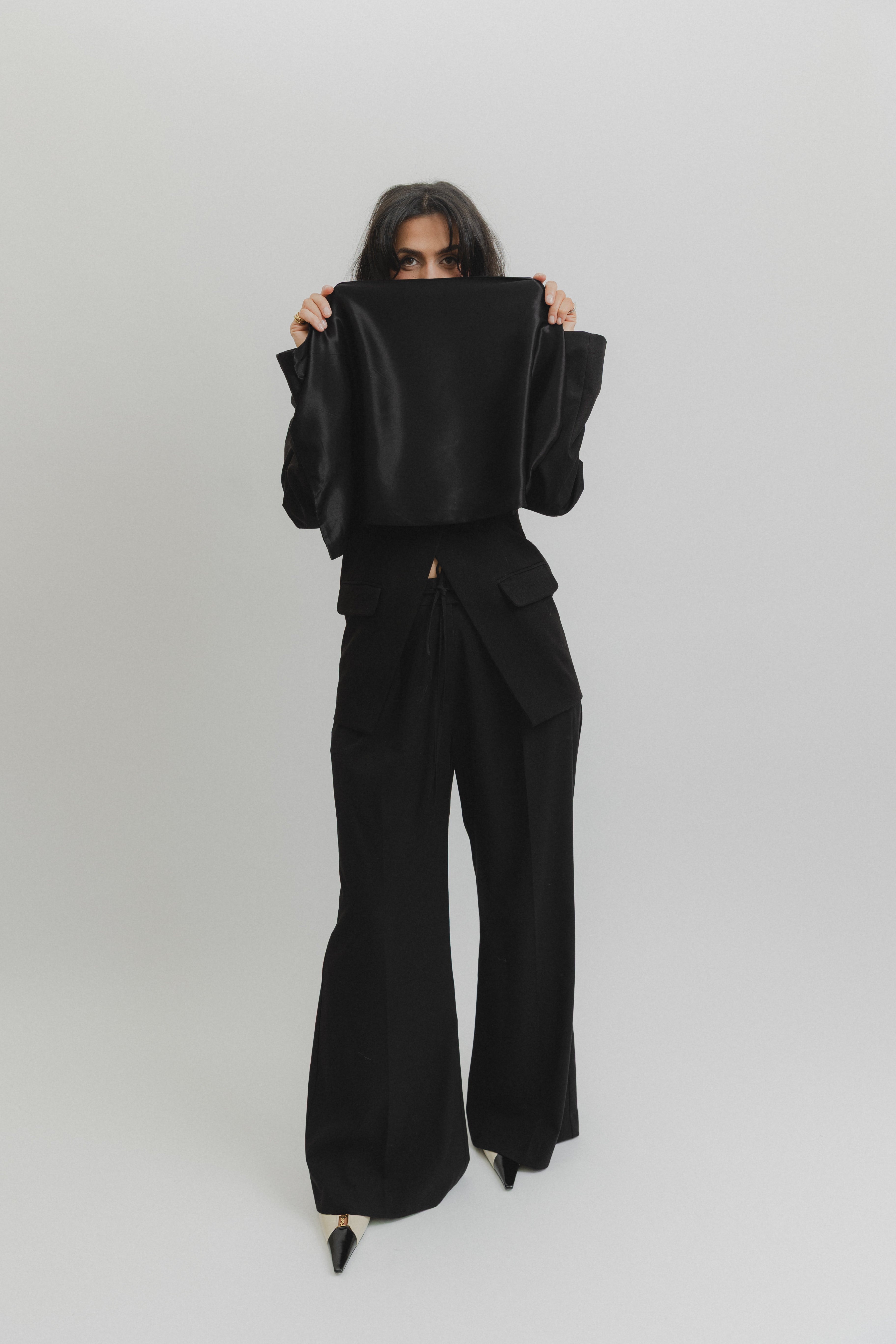 Sara lace pants black
