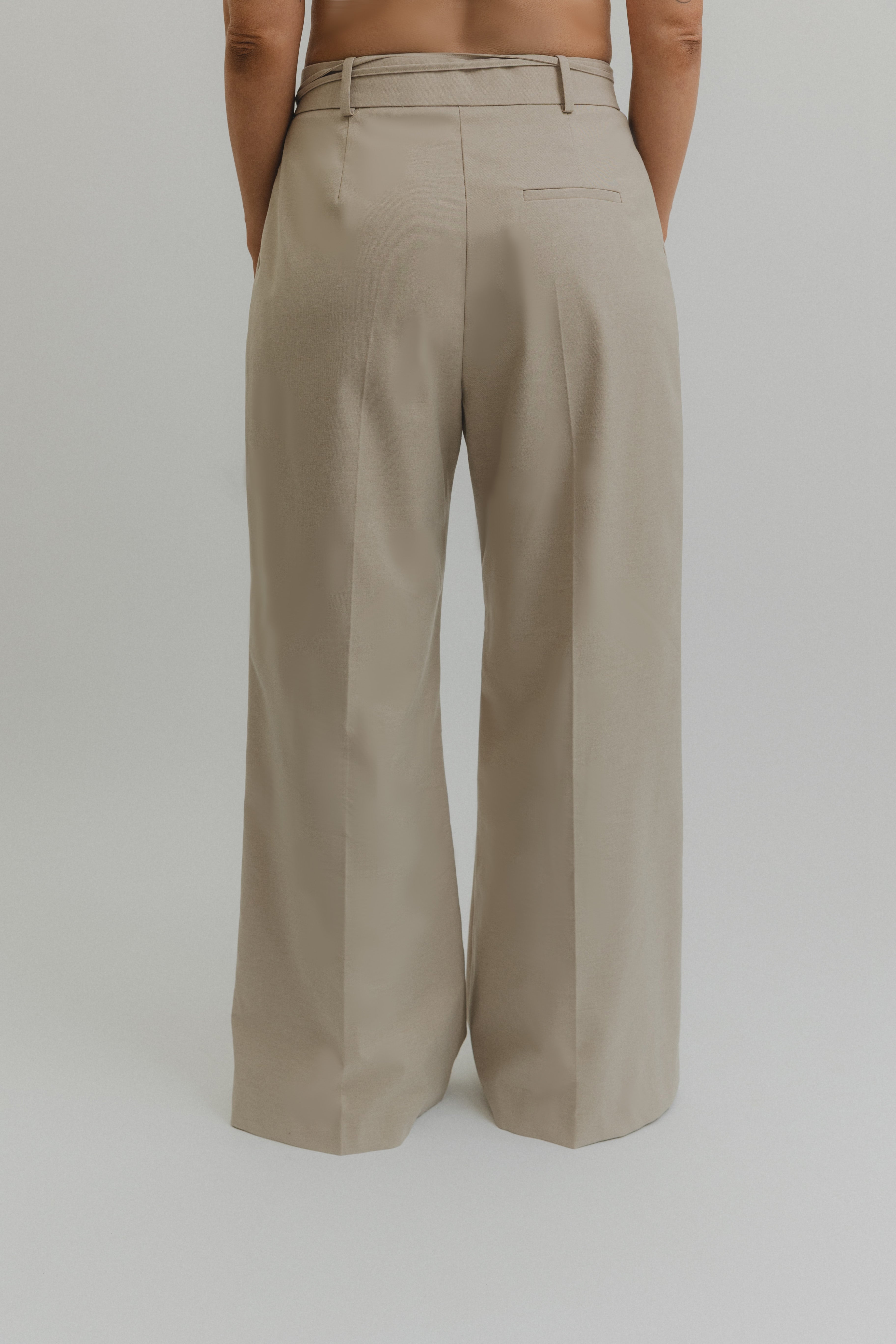 Sara lace pants